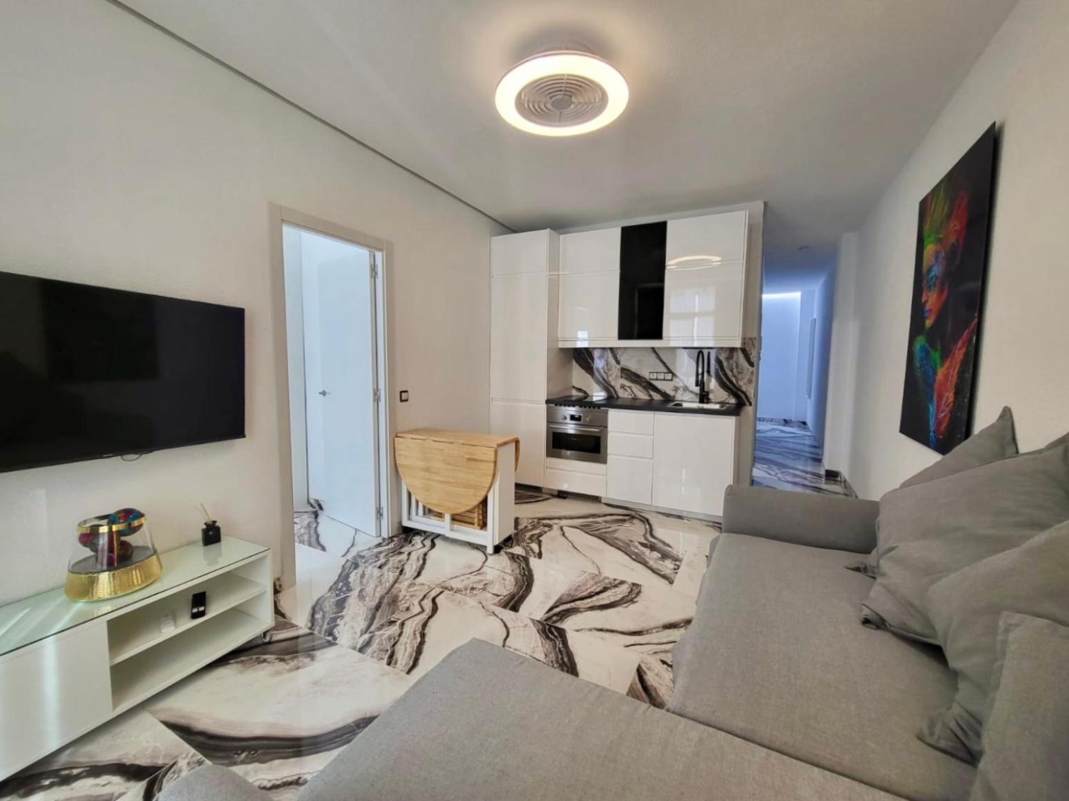 Apartamento 2 Bedrooms Flat + Balcony + Parking At Canteras